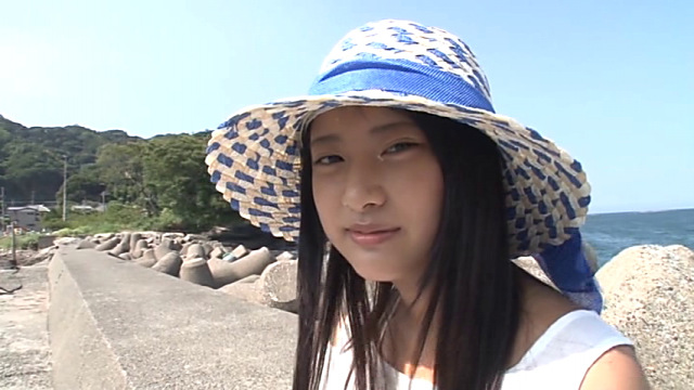 かくれんぼ 沖田彩花1